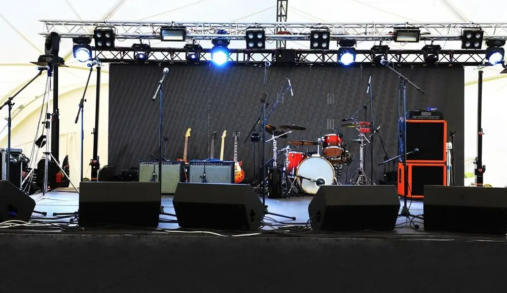 jo production backdrop