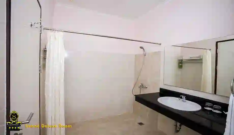 Hotel Sutan Raja Grand Deluxe room